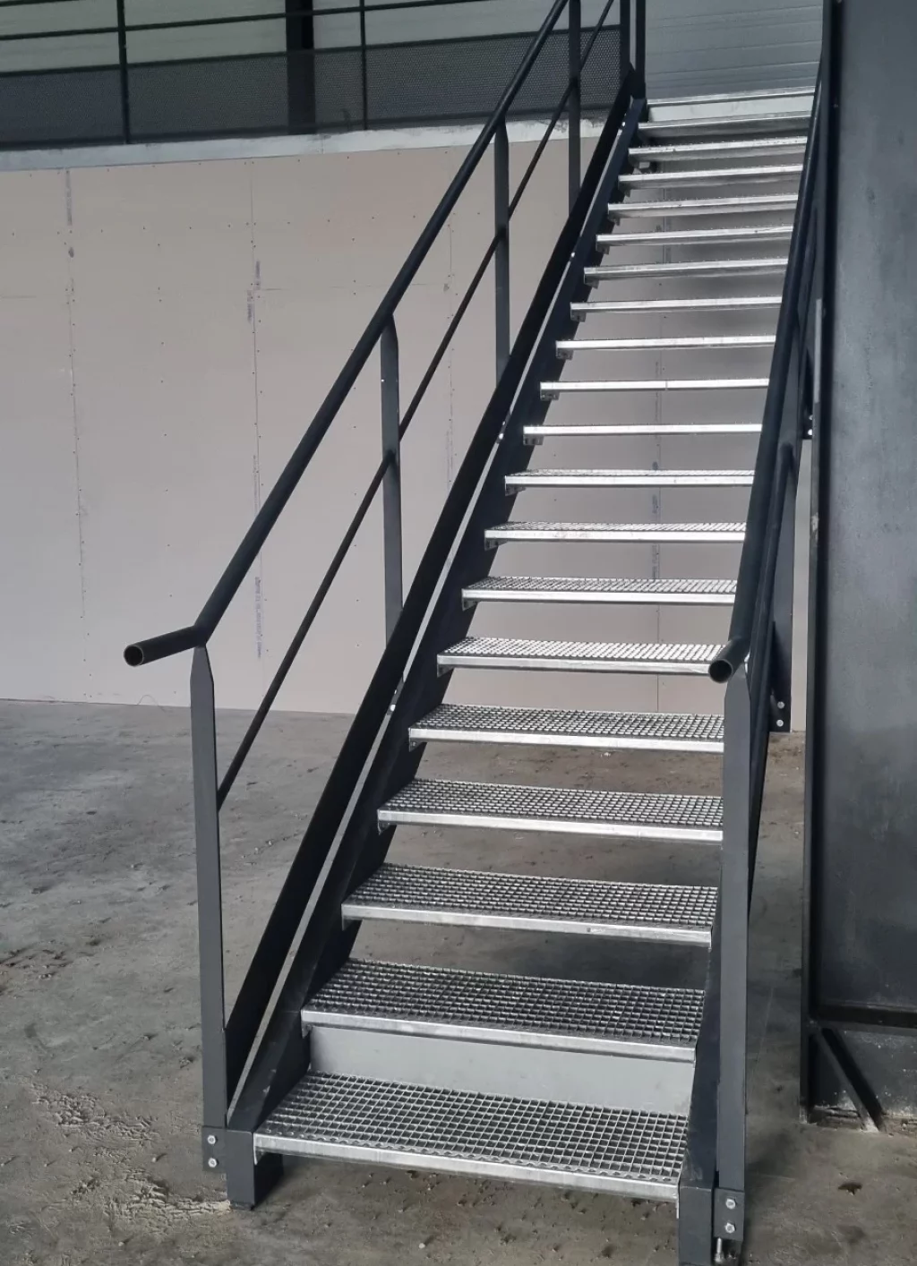 Escalier métallique